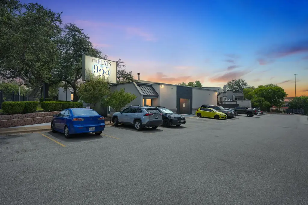 935 La Posada Drive 146, Austin