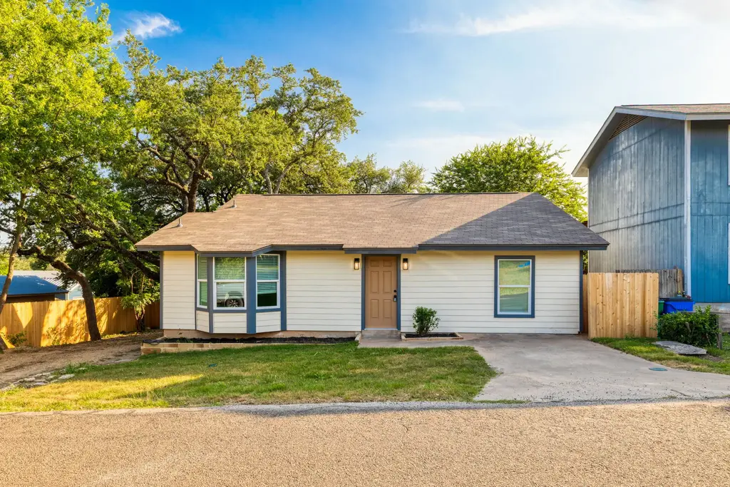 10808 Ridgeway Street, Jonestown