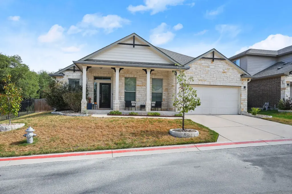 2302 Alayna Cove, Austin