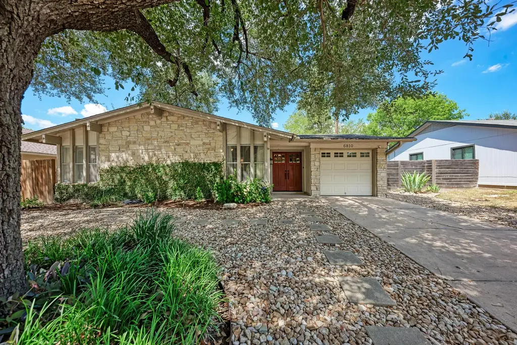 6810 Langston Drive, Austin