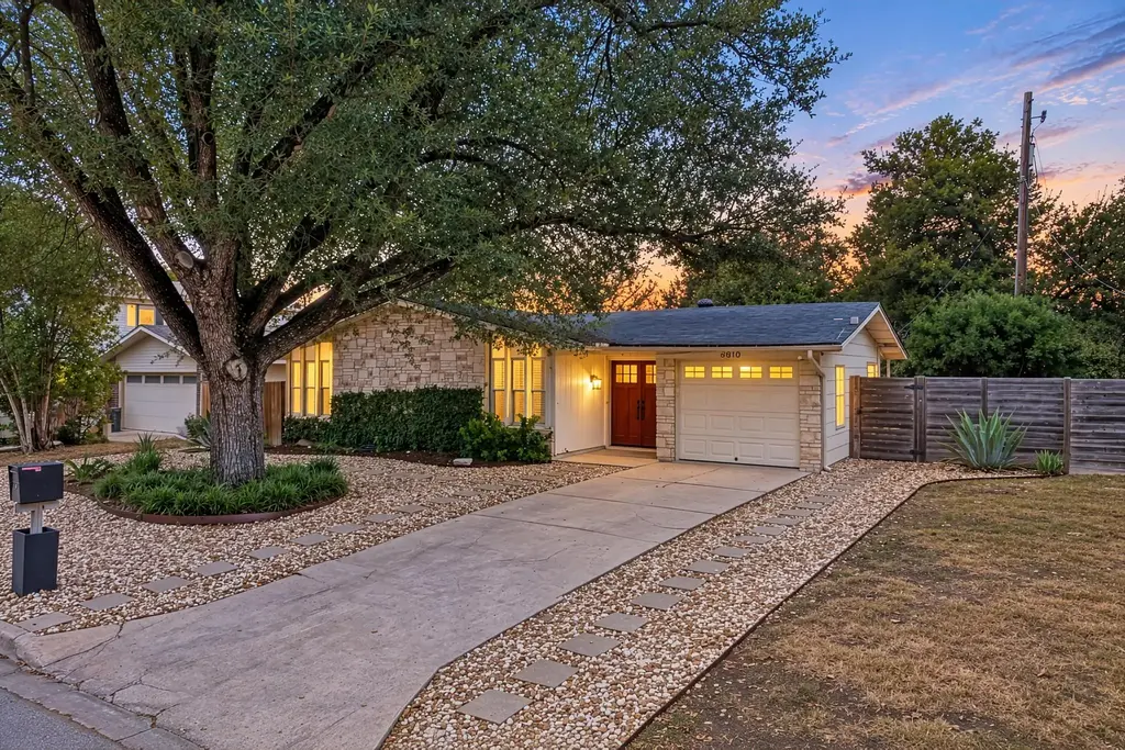 6810 Langston Drive, Austin