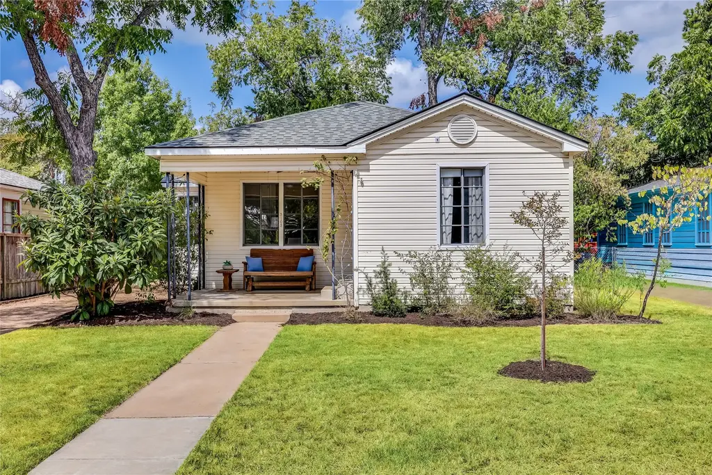 3102 French Place, Austin
