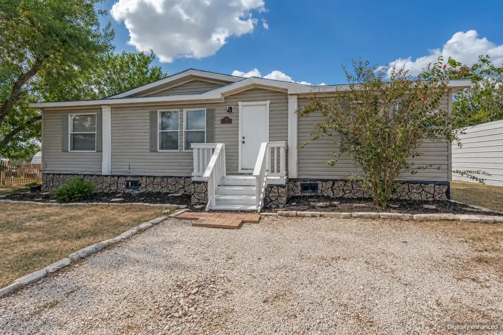 141 Davie Lane, Marion