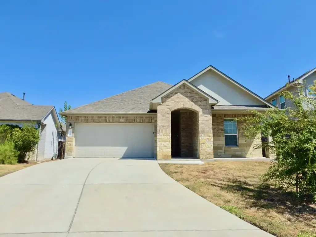 14301 Mcarthur Drive, Manor