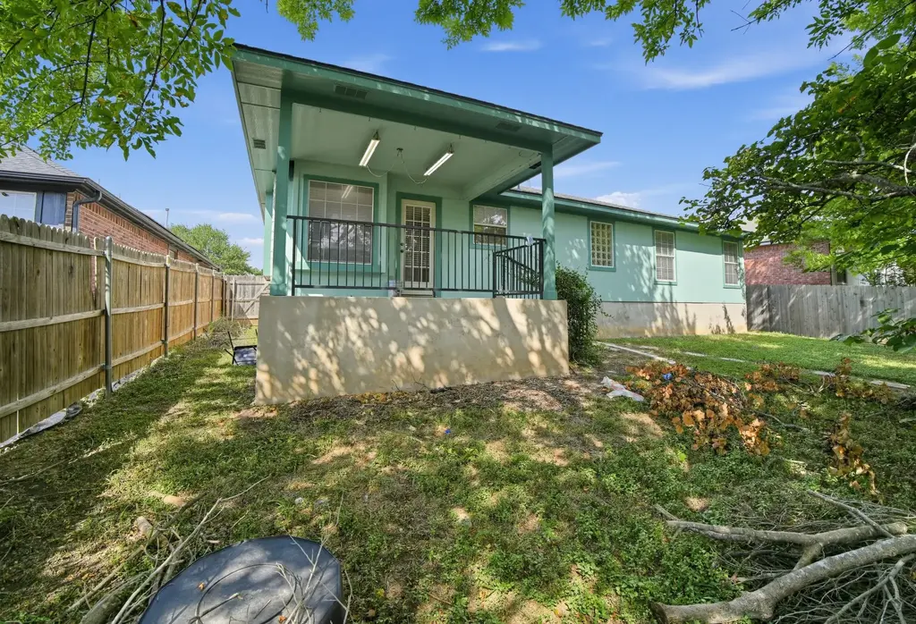 1417 Sweet Leaf Lane, Pflugerville