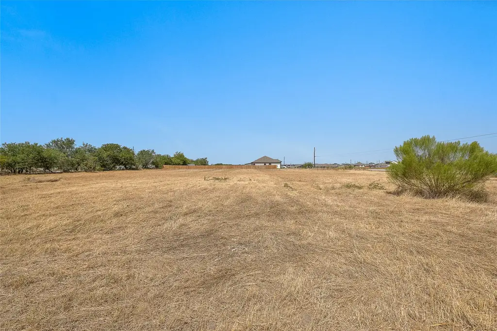 246 Twin Creeks Circle, Del Valle