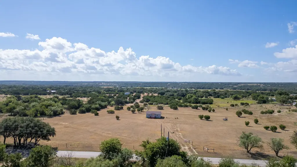 10381 County Road 200, Bertram