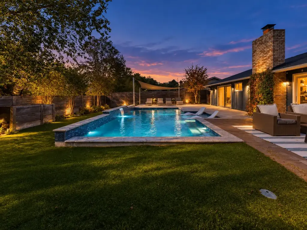 10203 Sun Hill Drive, Austin