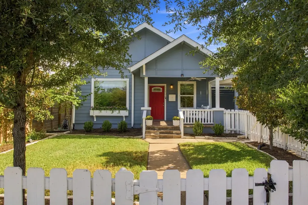 1206 North Street, Austin
