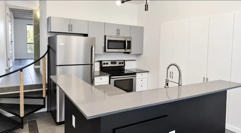 5802 Circulo Drive 4d, Lago Vista