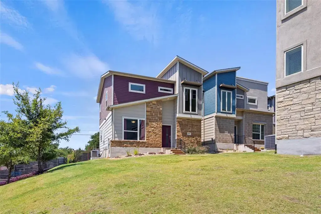 2017 Geniveive Lane, Austin