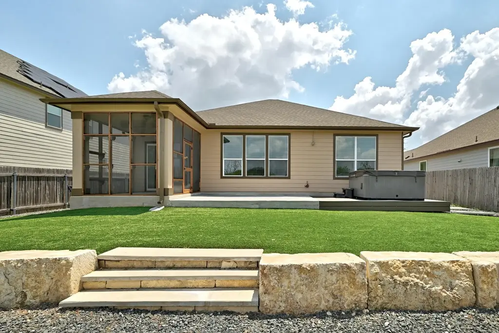 173 Apricot Drive, Kyle
