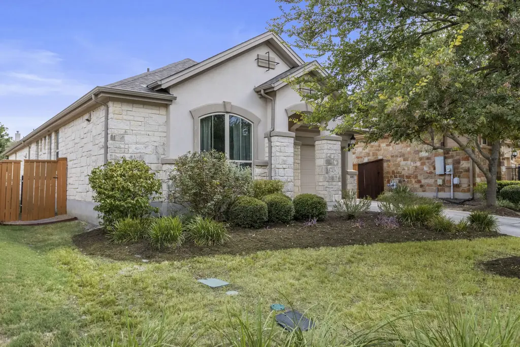 205 Cherokee Rose Circle, Georgetown