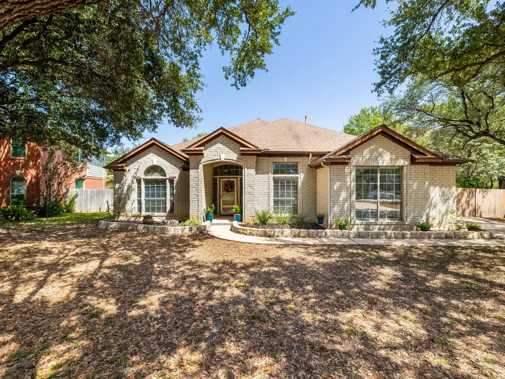 5210 Crooked Oak Cove, Austin