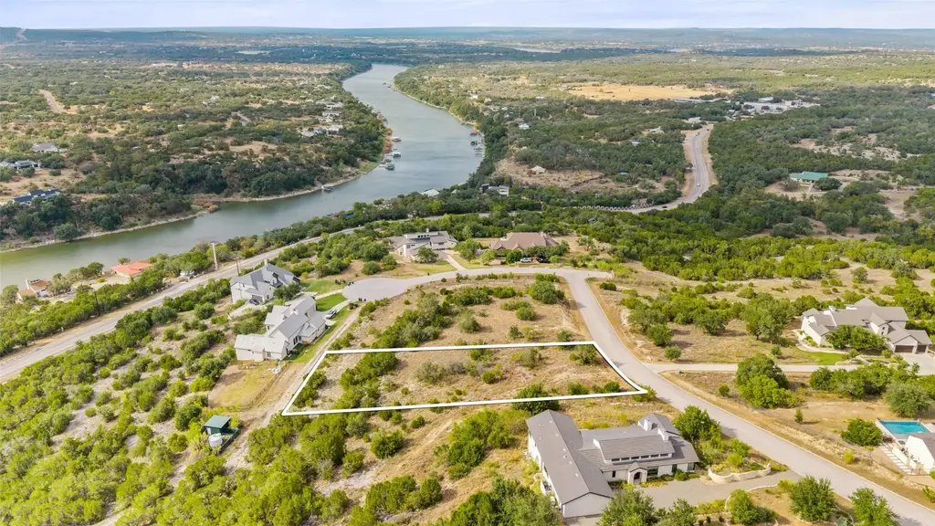 22717 Rainbow Connection Skyway, Spicewood