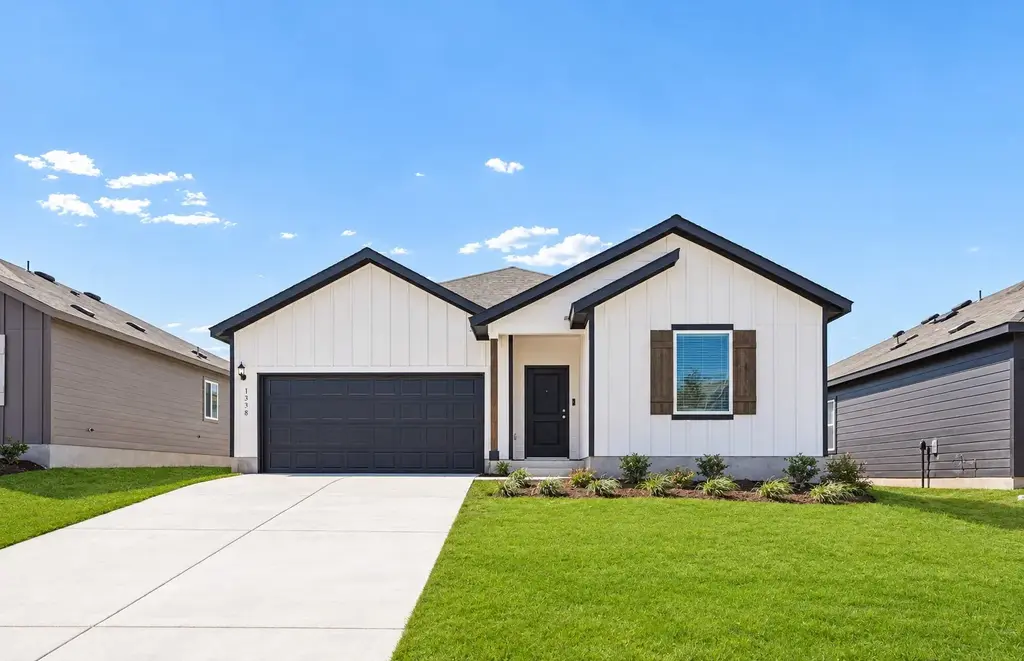 1338 Sky Ridge Court, Belton