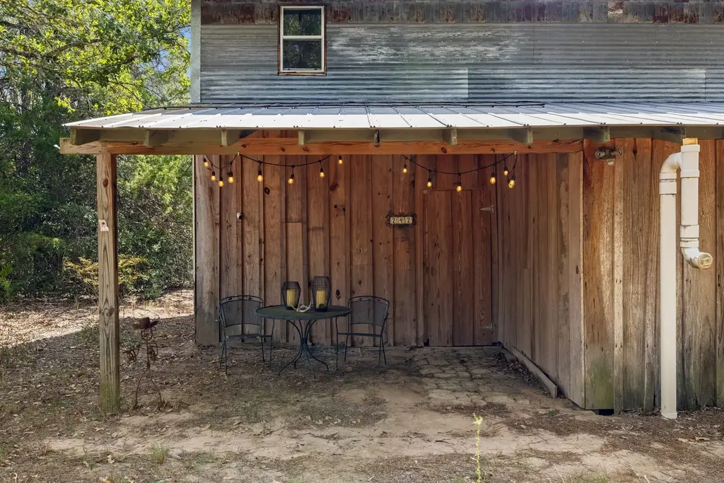 242 Cody Lane, Bastrop