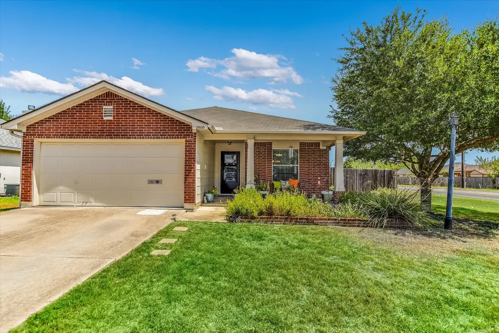 2800 Tyler Lane, Taylor