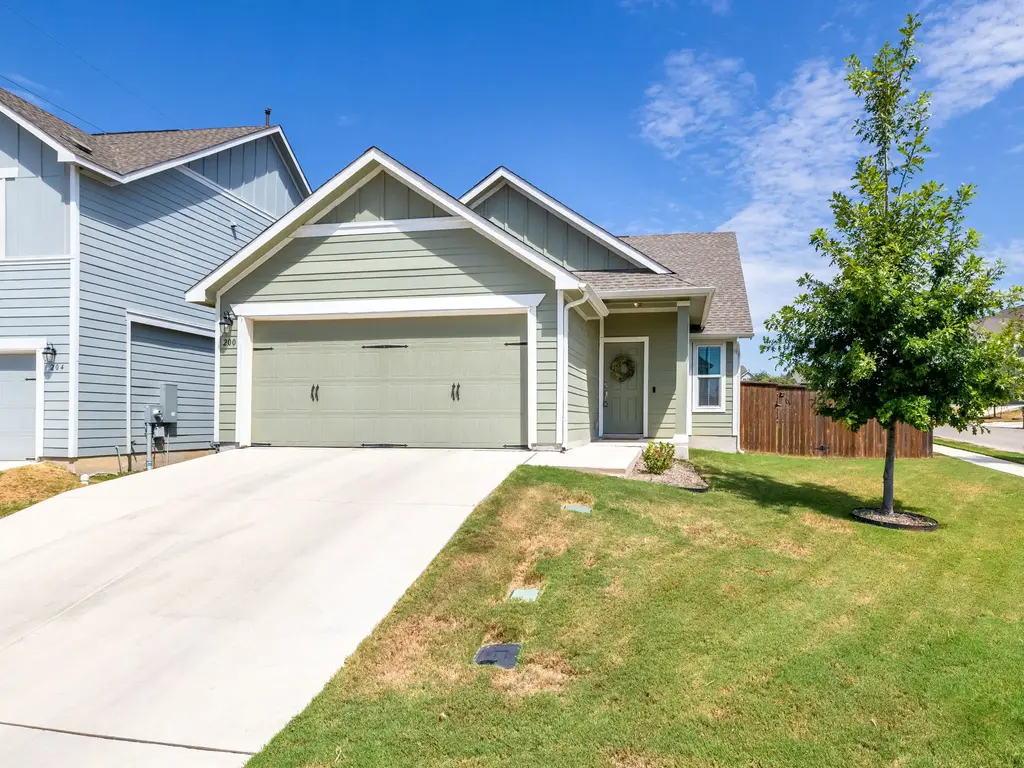 200 High Plains Pass, Liberty Hill