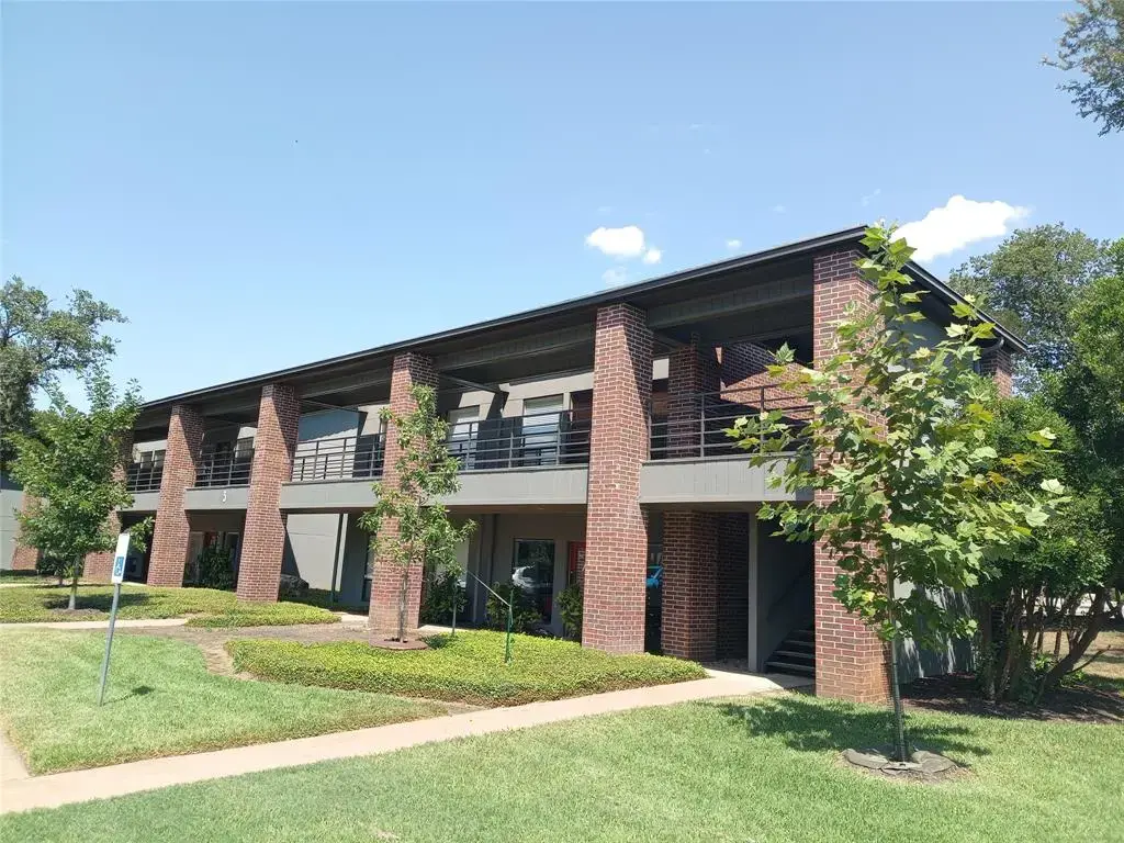 3355 Bee Caves Road 307, West Lake Hills