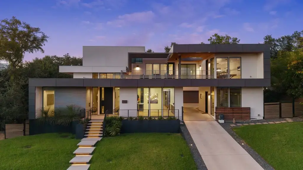 4811 Timberline Drive, Austin
