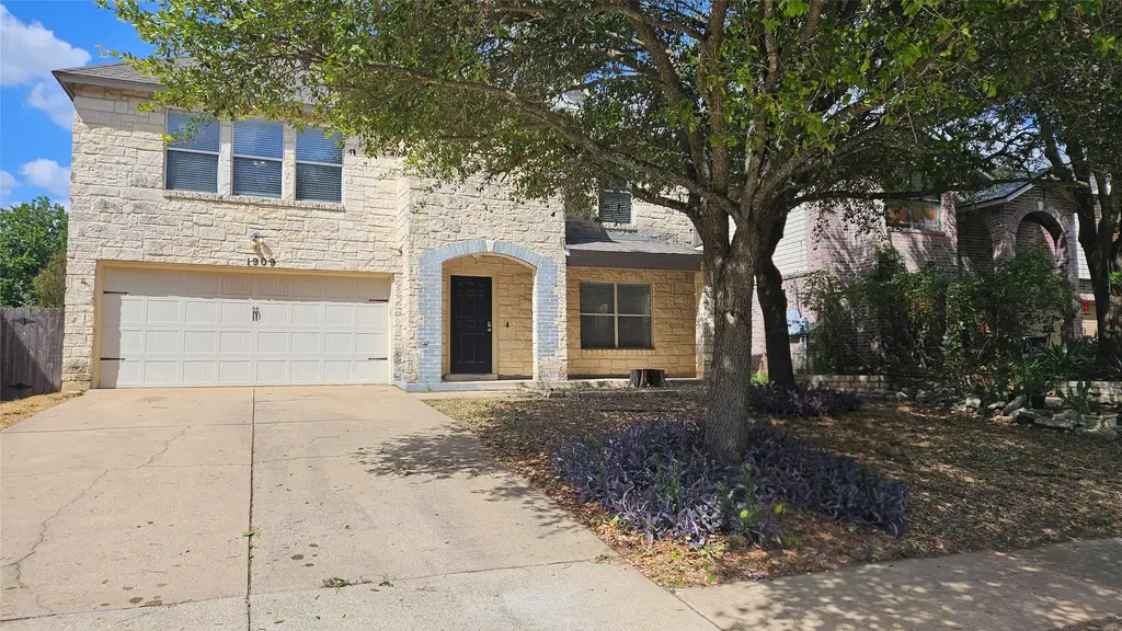 1909 Carriage Club Drive, Cedar Park