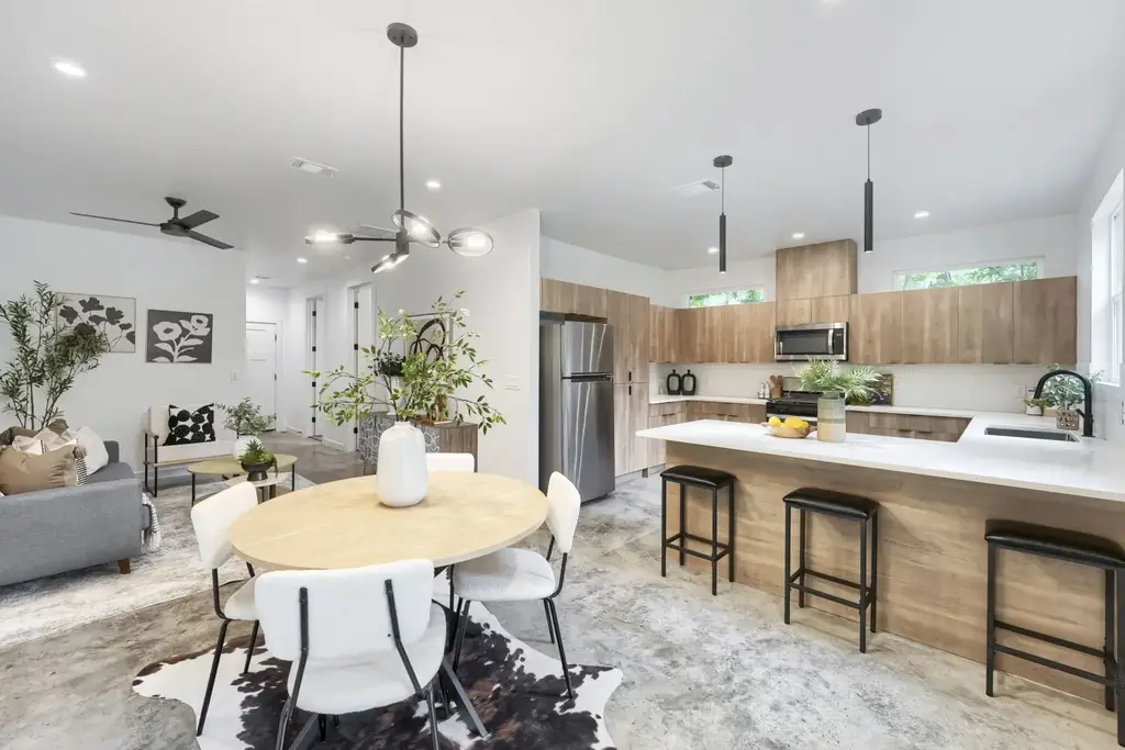 4805 Sara Drive A, Austin