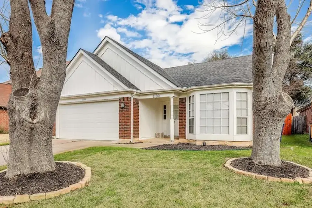 1100 Briargate Drive, Austin