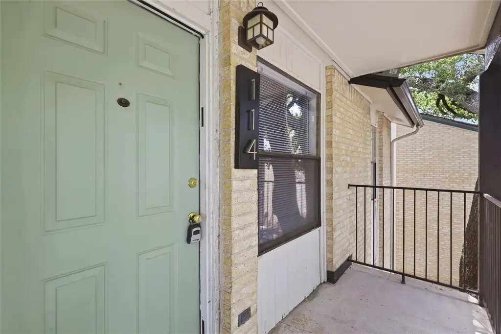 1624 Aquarena Springs Drive B114, San Marcos