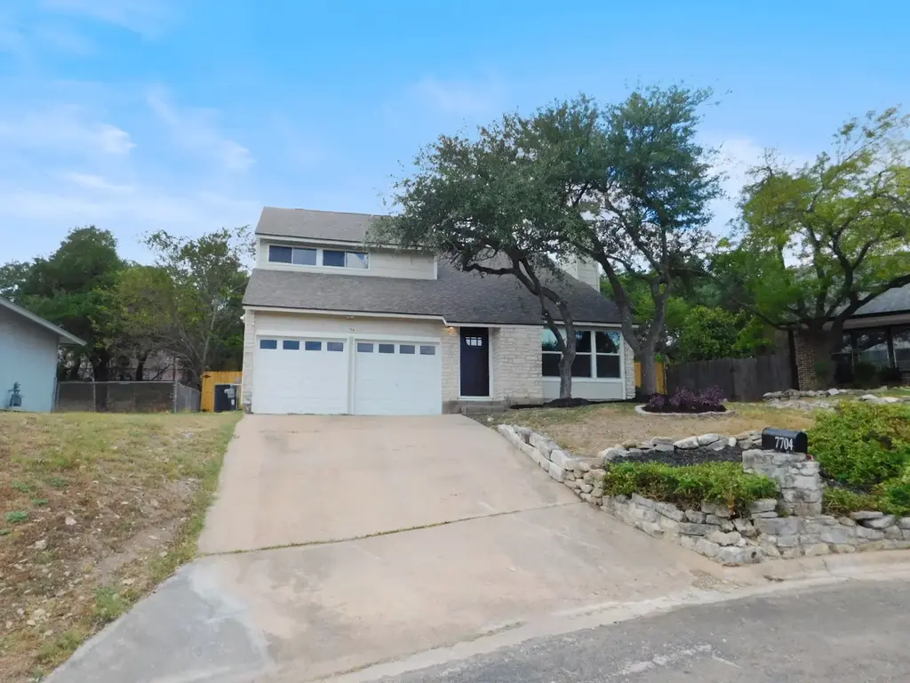 7704 Fenton Cove, Austin