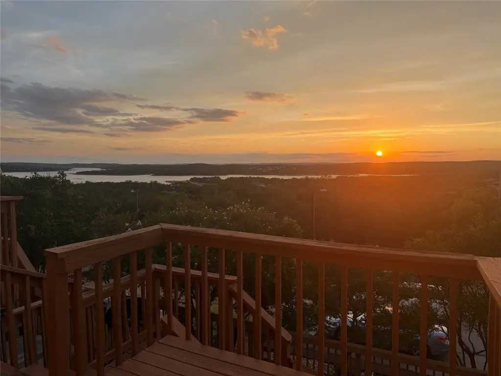21461 Coyote Trail 4, Lago Vista