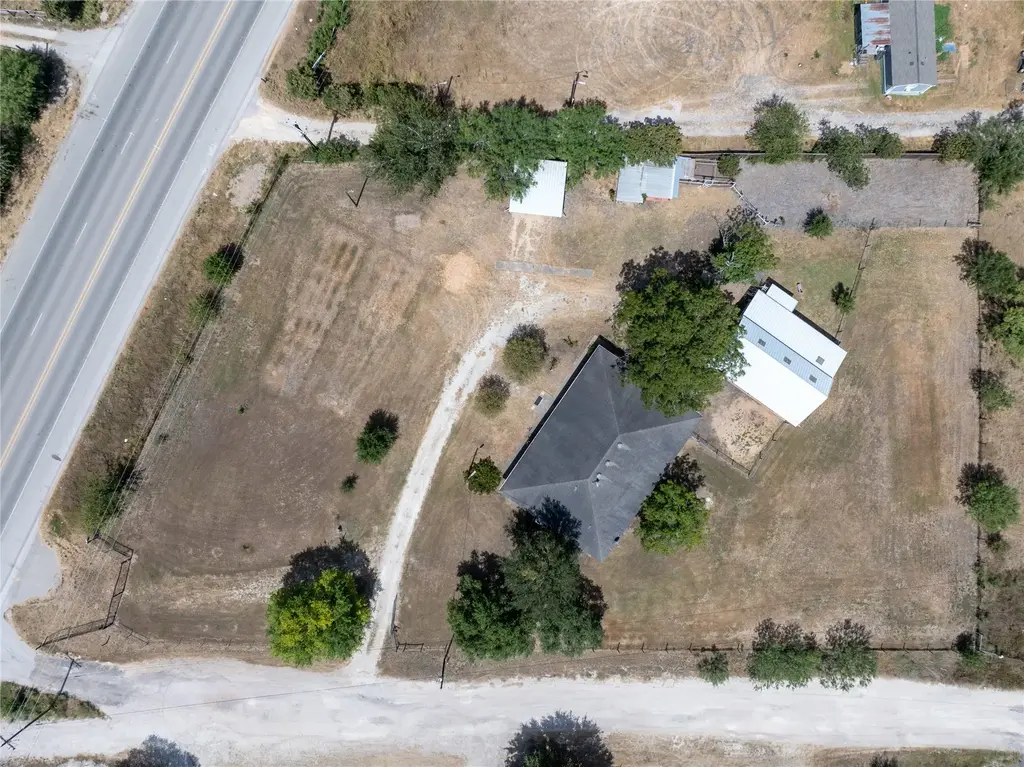 2481 Highway 21 W, Dale