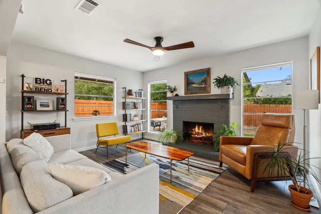 314 Wood Bine Drive, Austin
