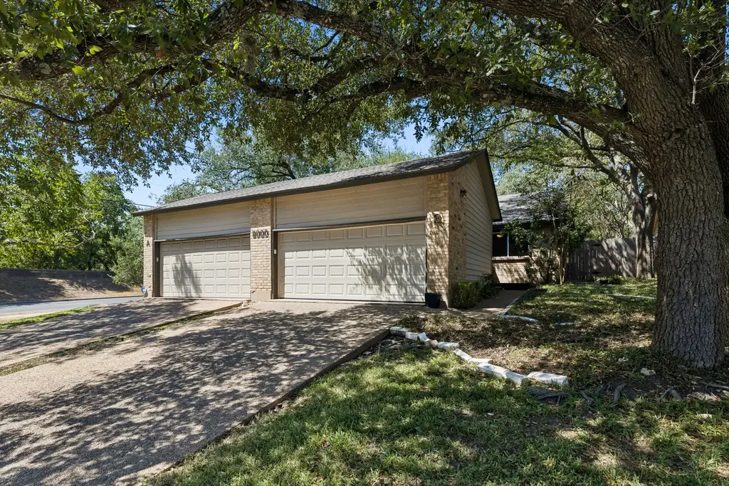 8000 Forest Mesa Drive B, Austin