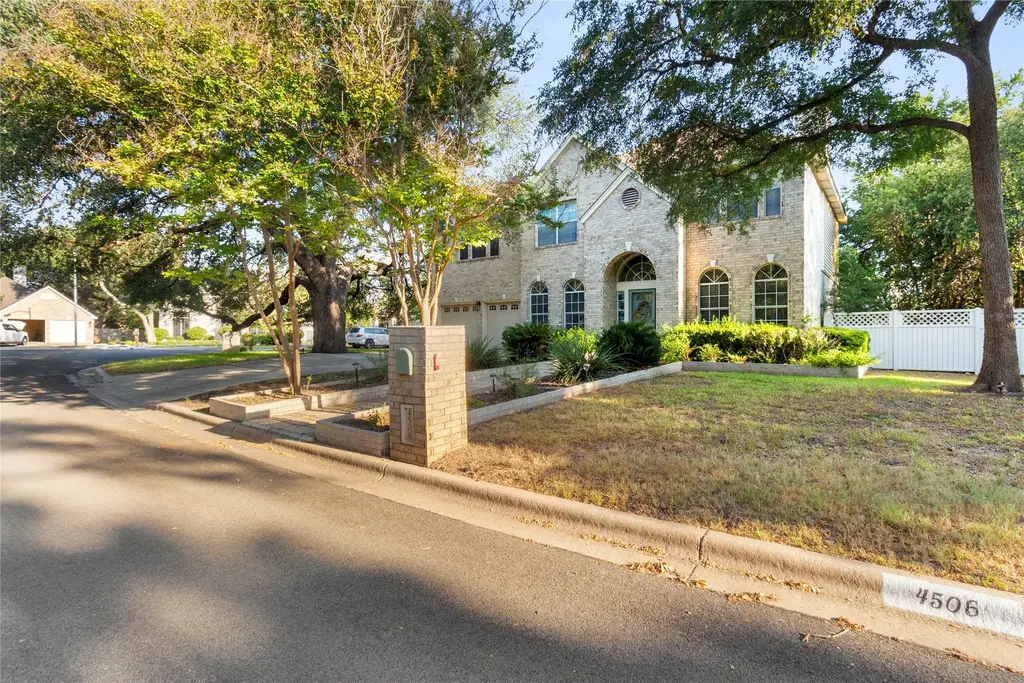 4506 Wild Dunes Court, Austin