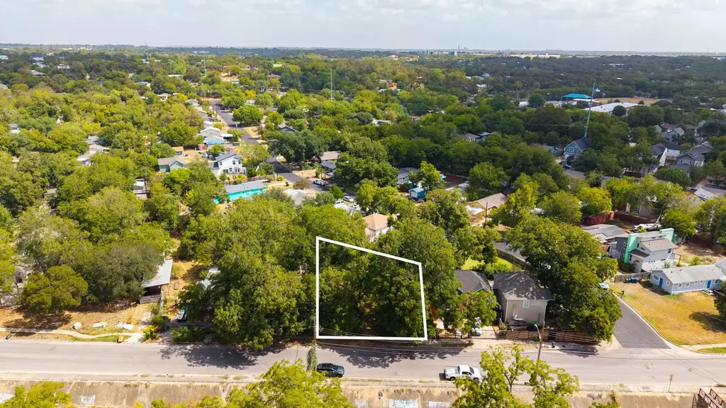 4910 Sara Drive, Austin