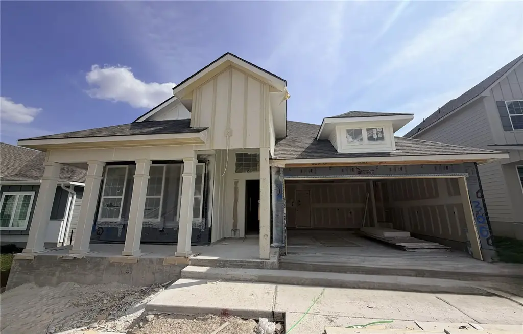 300 Boatright Boulevard, Jarrell