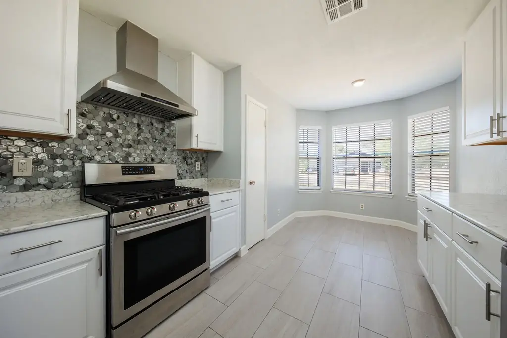 808 Primrose Lane, Cedar Park