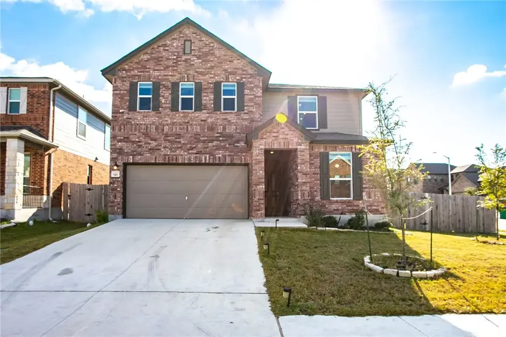 545 Ayinger Lane, Austin