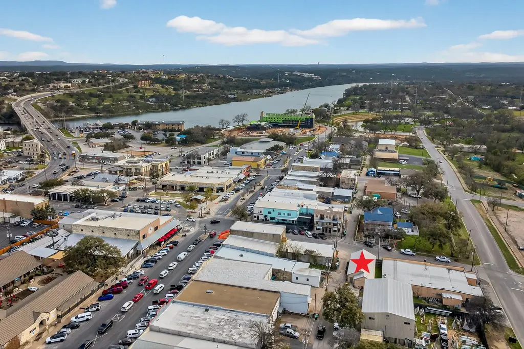 905 3rd Street, Marble Falls