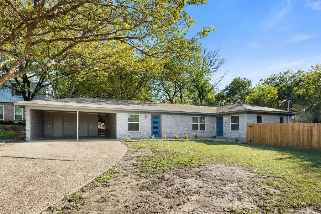 2303 Metcalfe Road A, Austin