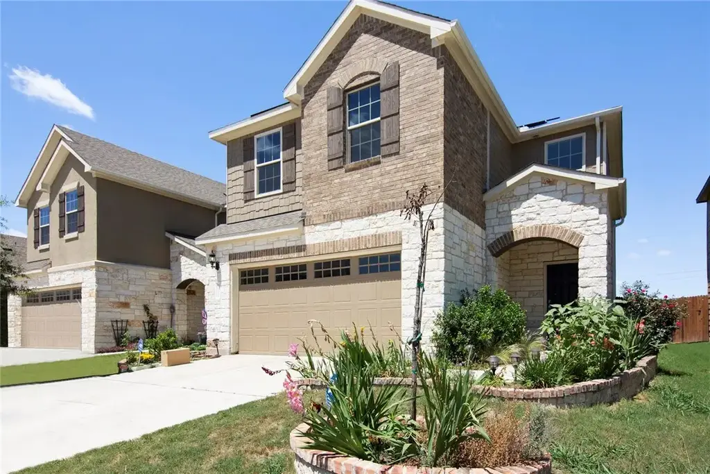 10120 Wading Pool Path, Austin