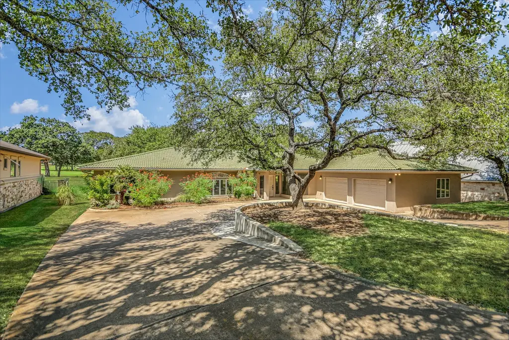 306 Blue Ground, Horseshoe Bay