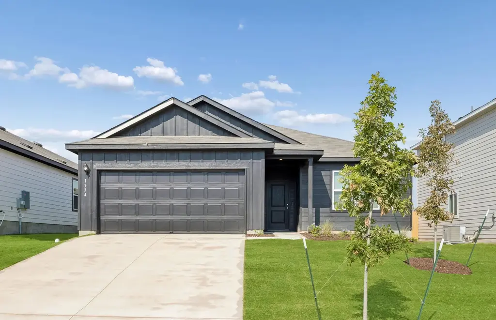 1334 Sky Ridge Court, Belton