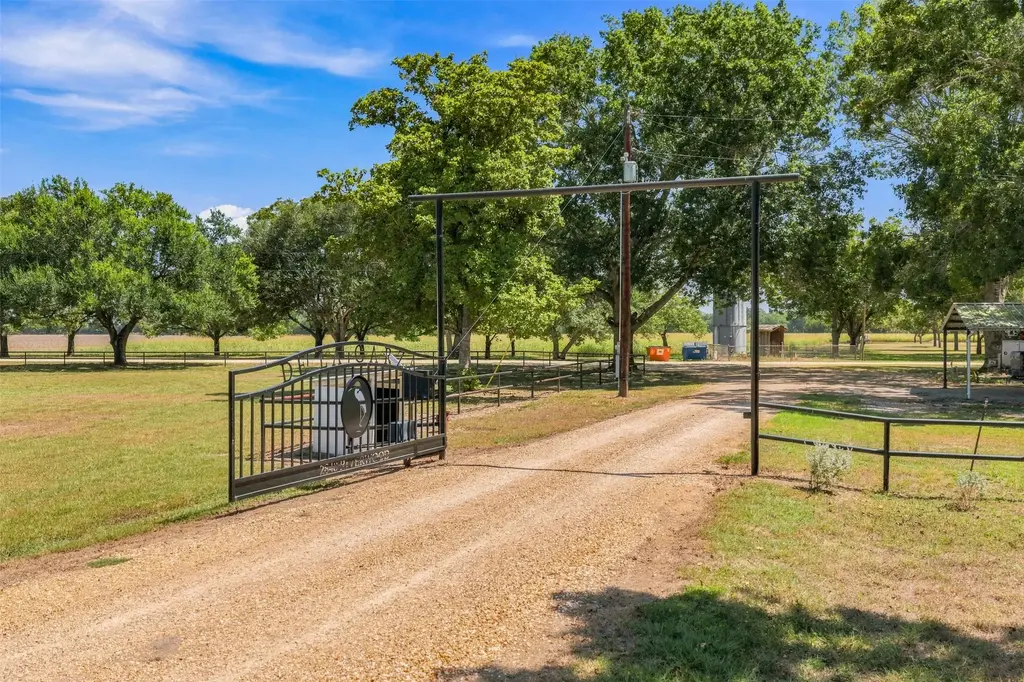2840 Riverwood Rd., Gonzales