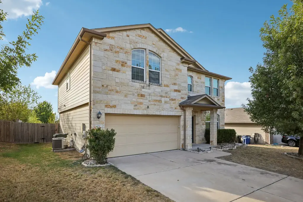 128 Leon River Loop, Hutto