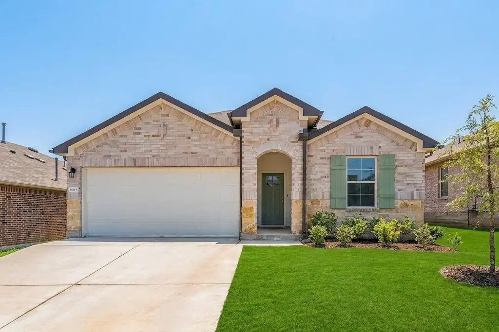 19805 Abigail Fillmore Road, Manor