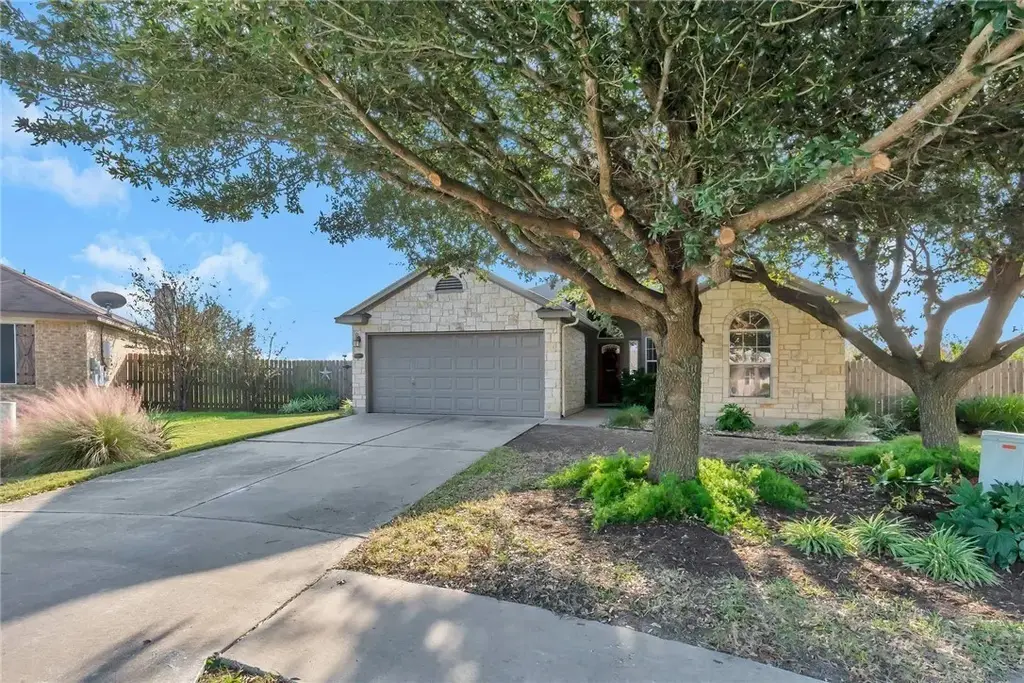 310 Stewart Drive, Hutto