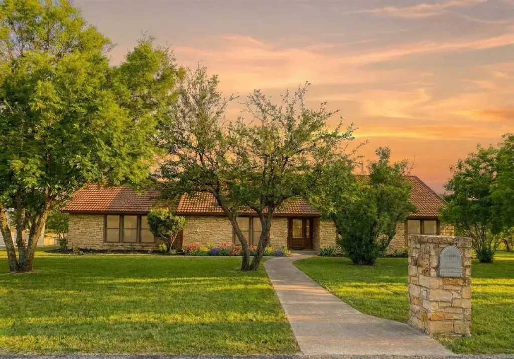 308 Ashwood Lane, Georgetown