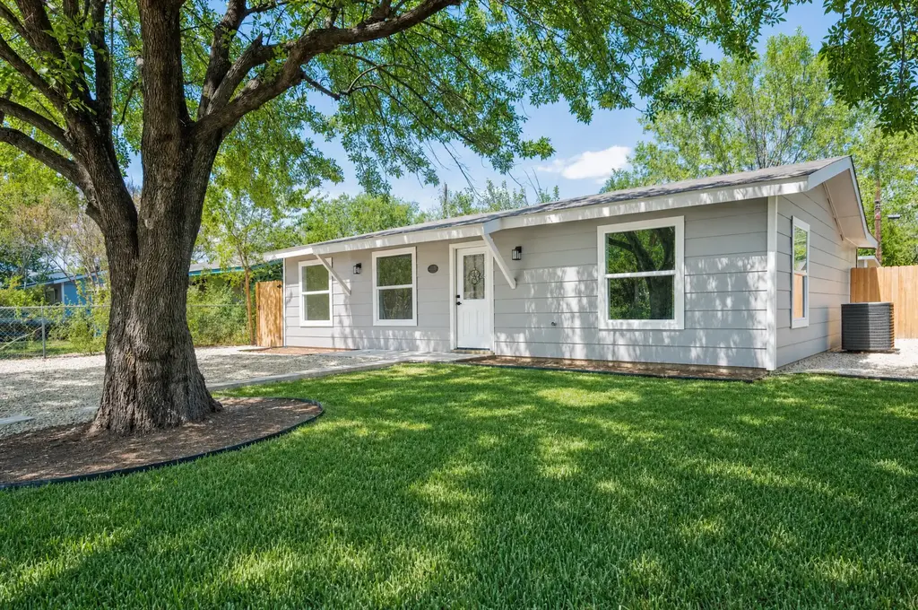 6706 Cruz Street, Austin